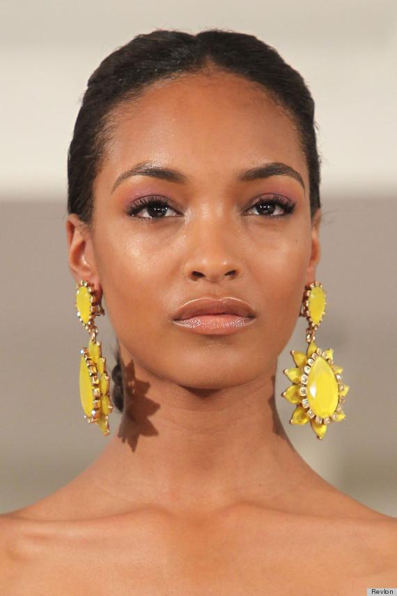 oscar de la renta spring 2014 beauty