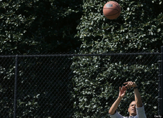 obama basketball