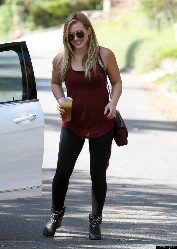 Afdaling Onvermijdelijk Mark Hilary Duff Steps Out In Leggings And Booties In California | HuffPost  Entertainment