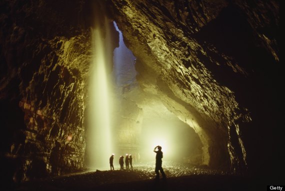gaping gill cave