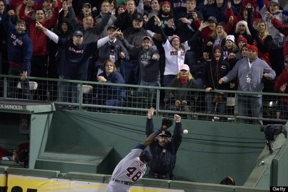 torii hunter reaching