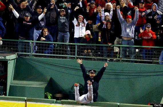 torii hunter legs up wide