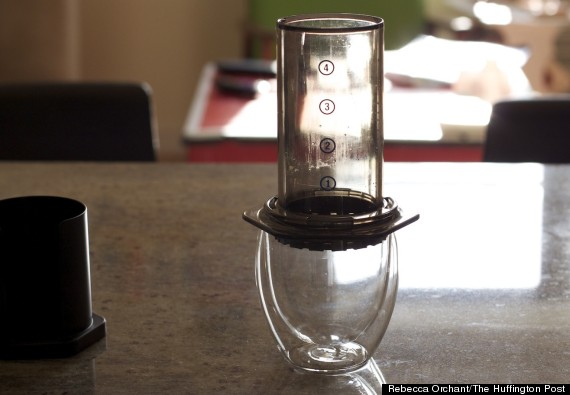 Aeropress Coffee System Might Become One Of Our Favorite Kitchen Toys  (PHOTOS)