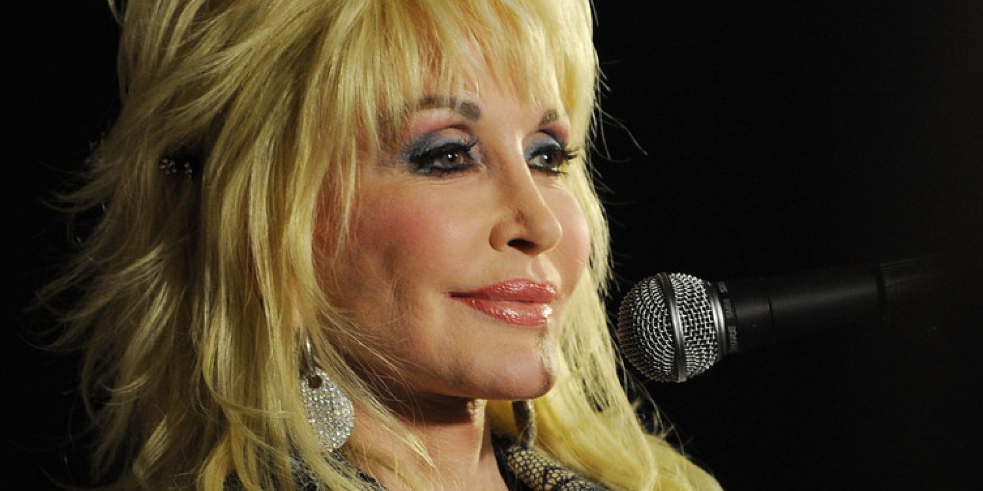 Dolly Parton Involved In Car Accident, Tweets That She's 'Resting At Home'