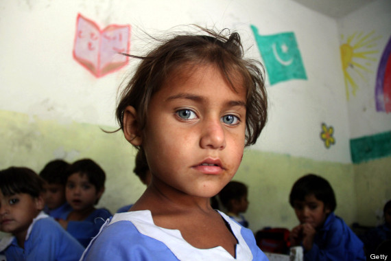 pakistani schoolgirl