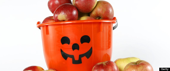 apples trick or treat