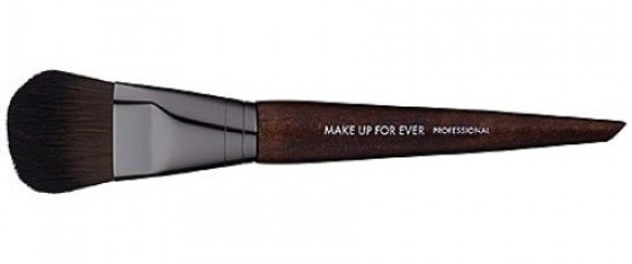 makeup brush