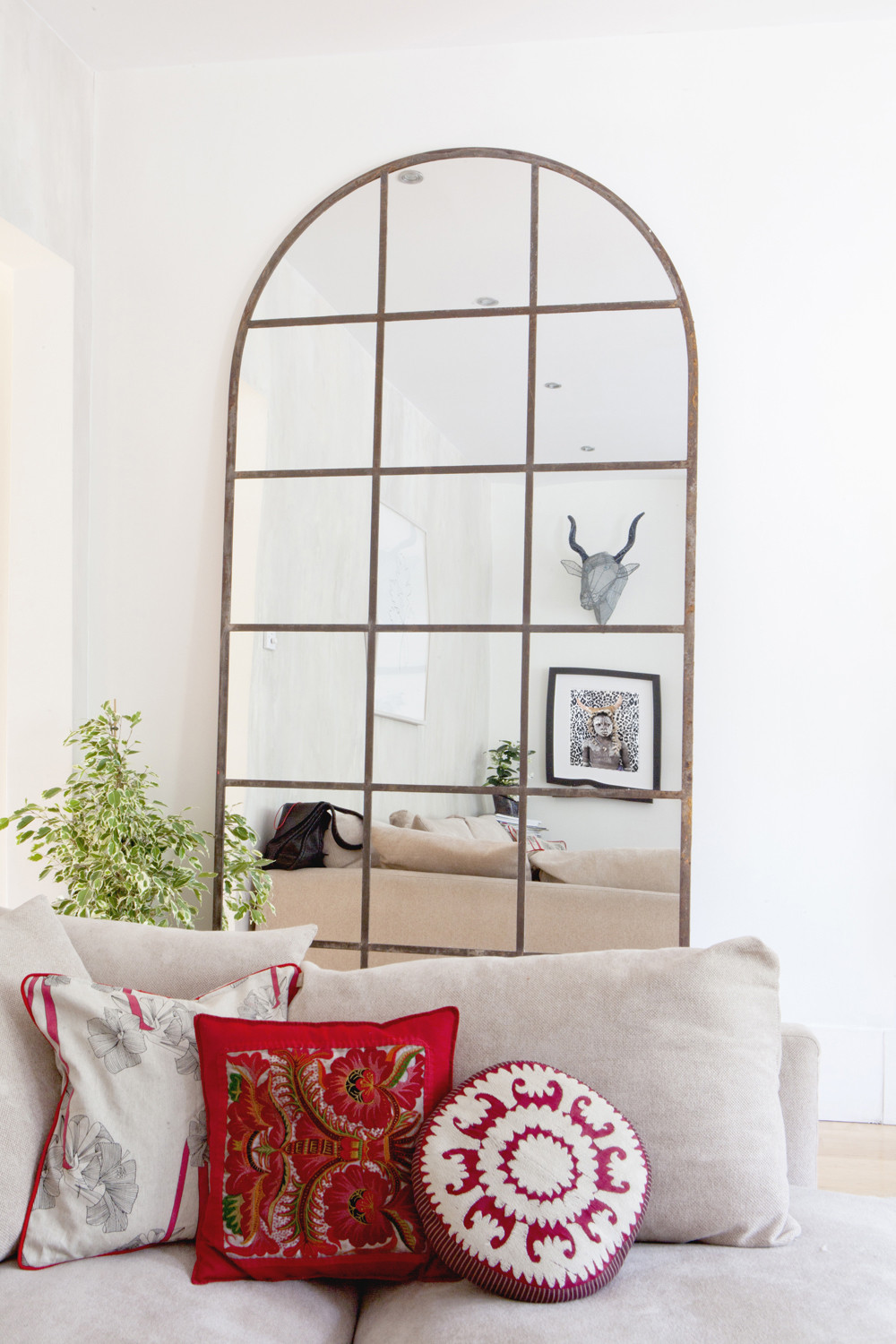 cara connell house tour