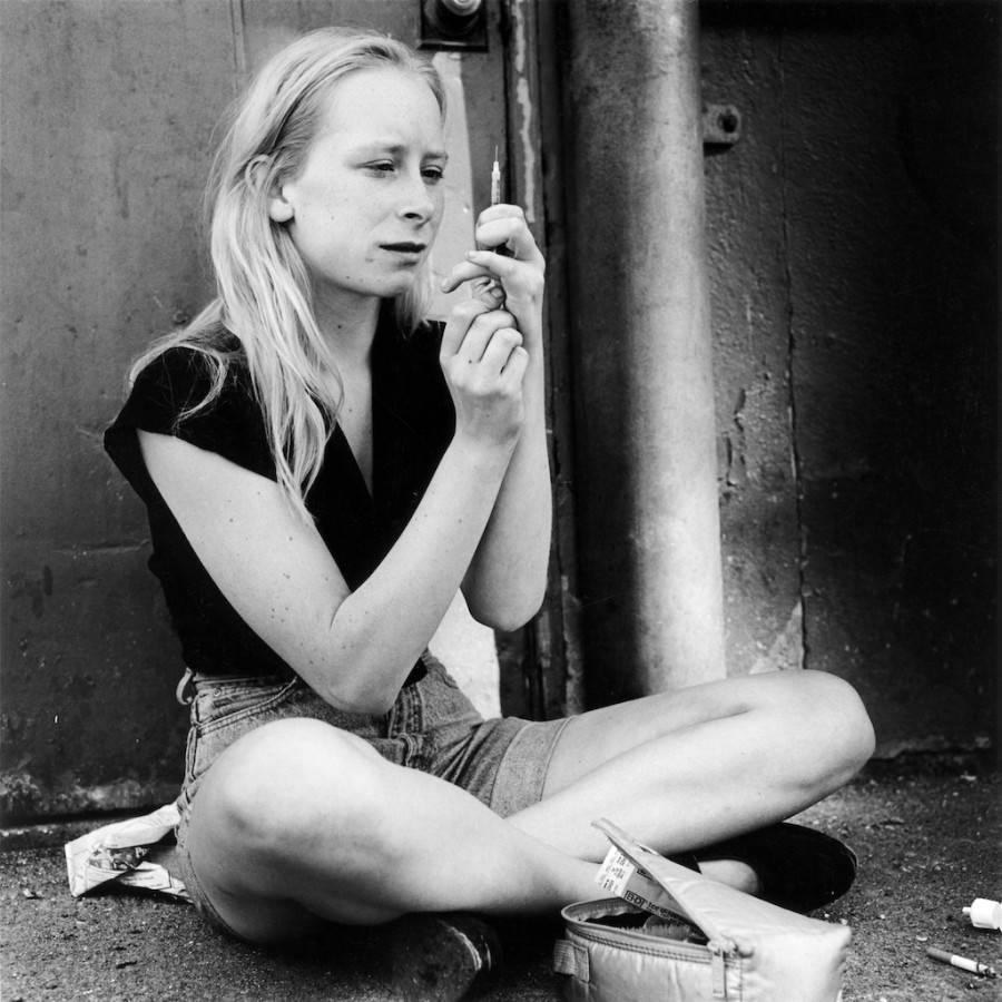 These Photos Of Female Heroin Addicts Reveal The Power Of Addiction ... picture