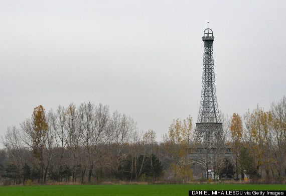 eiffel tower slobozia