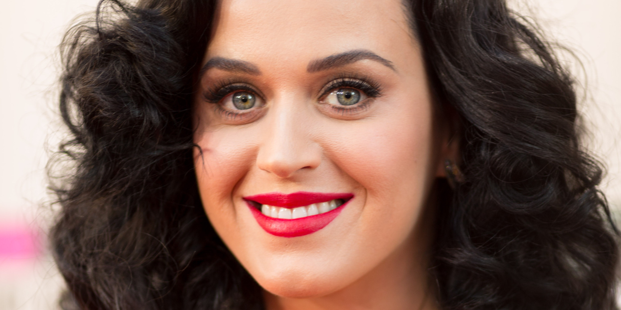 Katy Perry, Arctic Monkeys Confirmed For Brit Awards 2014 As James ...