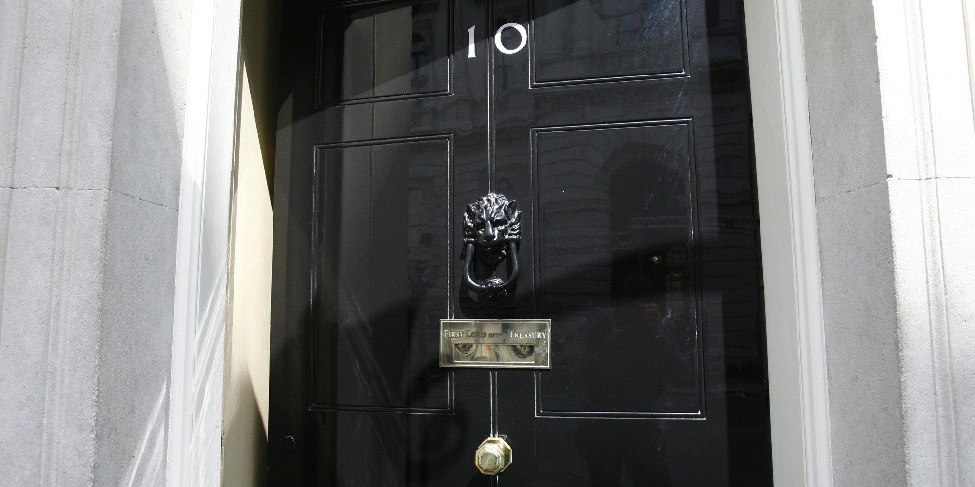 Who becomes prime minister if david cameron is killed tory mp peter 