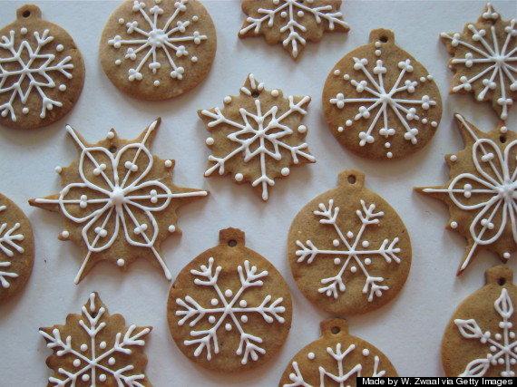 iced gingerbread cookies