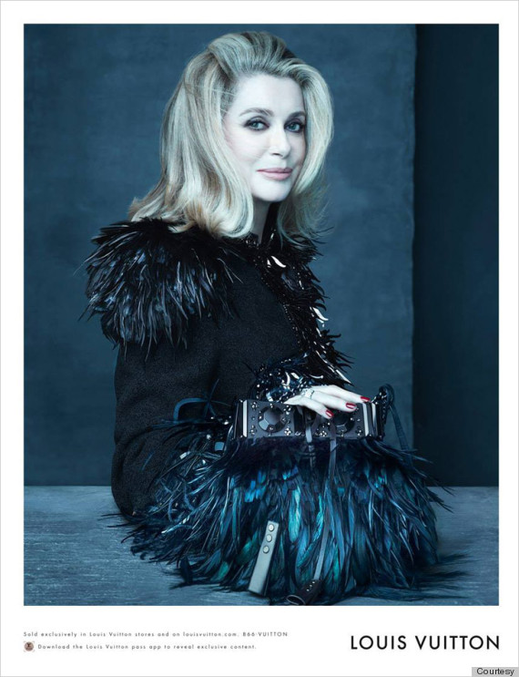 Sofia Coppola: Louis Vuitton SC Bag in 2023  Sofia coppola style, Fashion,  Fashion week spring 2014