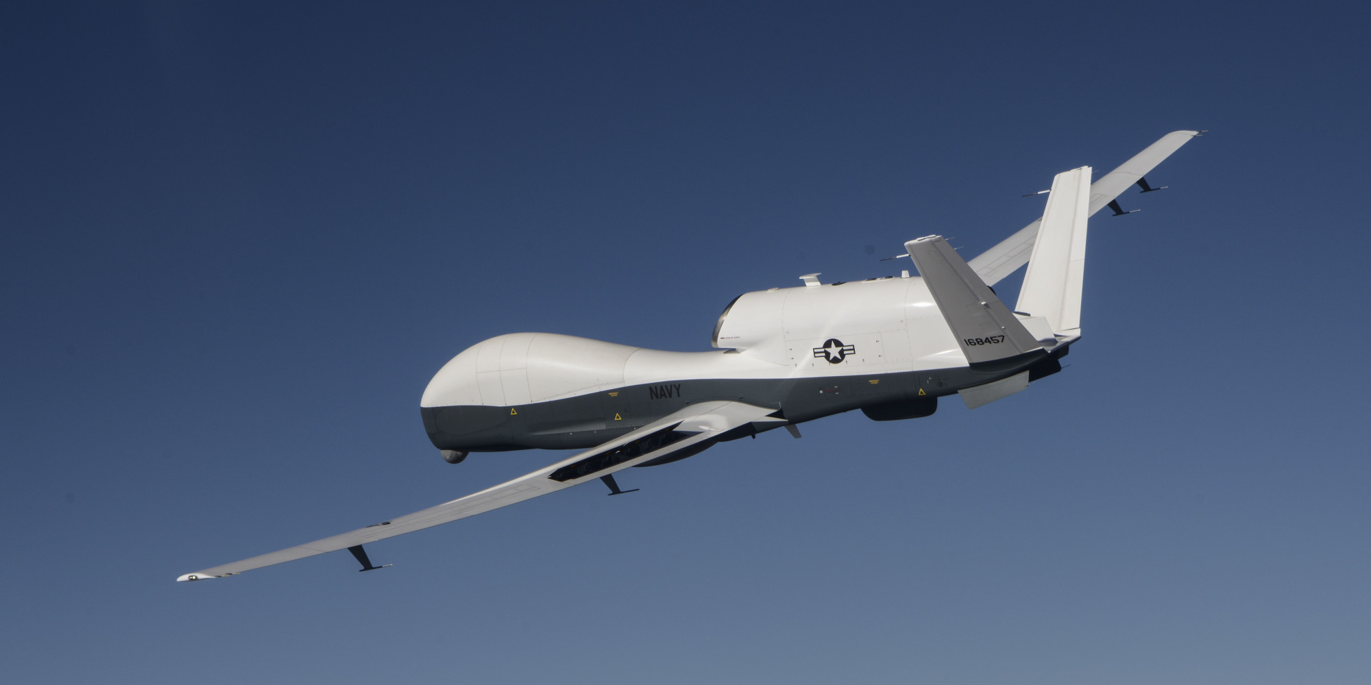 US Navy MQ-4C Triton Drone Is Absolutely Bloody Massive | HuffPost UK