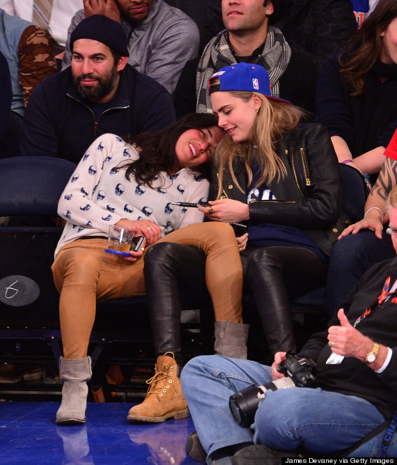 michelle rodriguez cara delevingne cuddlly