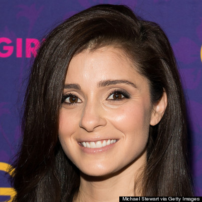 Girls Actress Shiri Appleby Talks Balancing Motherhood, Directing and ...