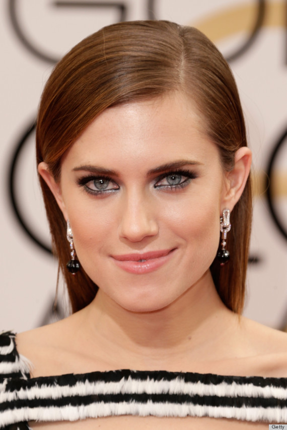 allison williams golden globes dress 2014