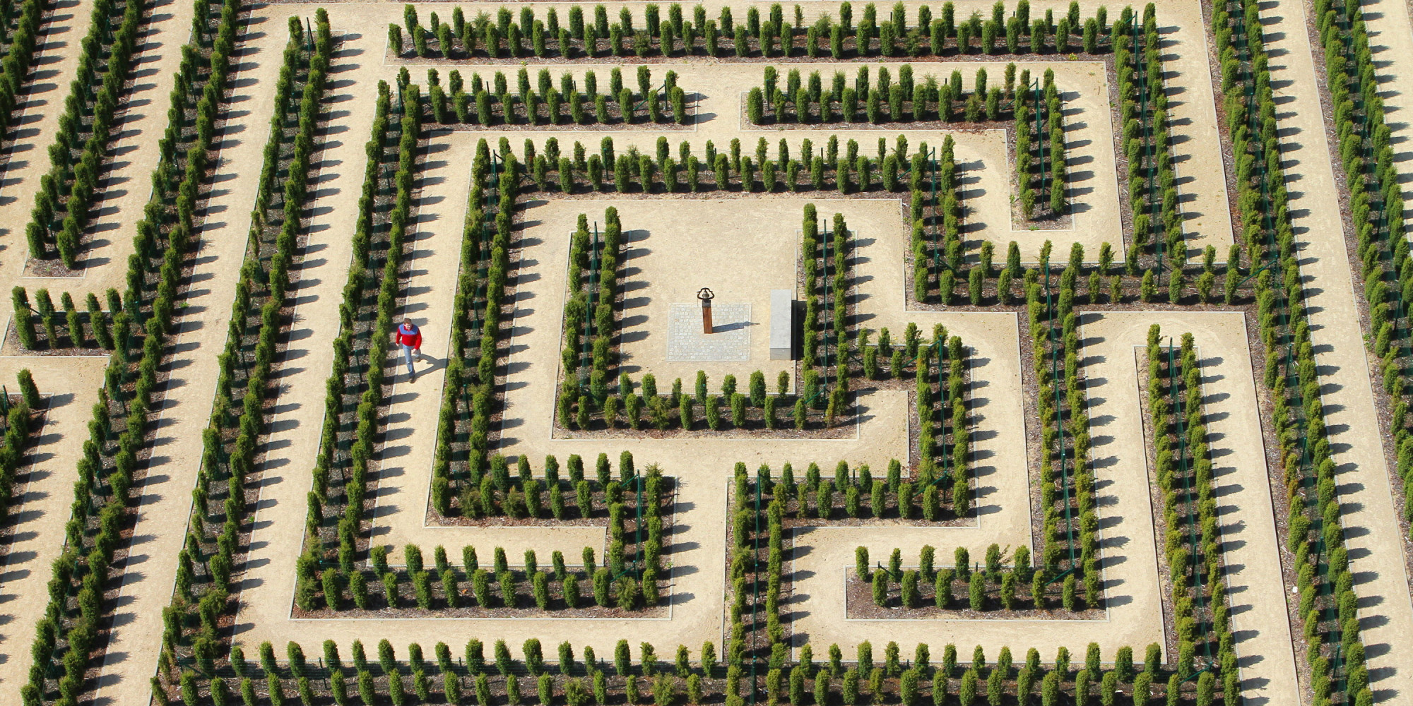 14 Of The Most Epic, Confusing, And Beautiful Mazes On Earth | HuffPost