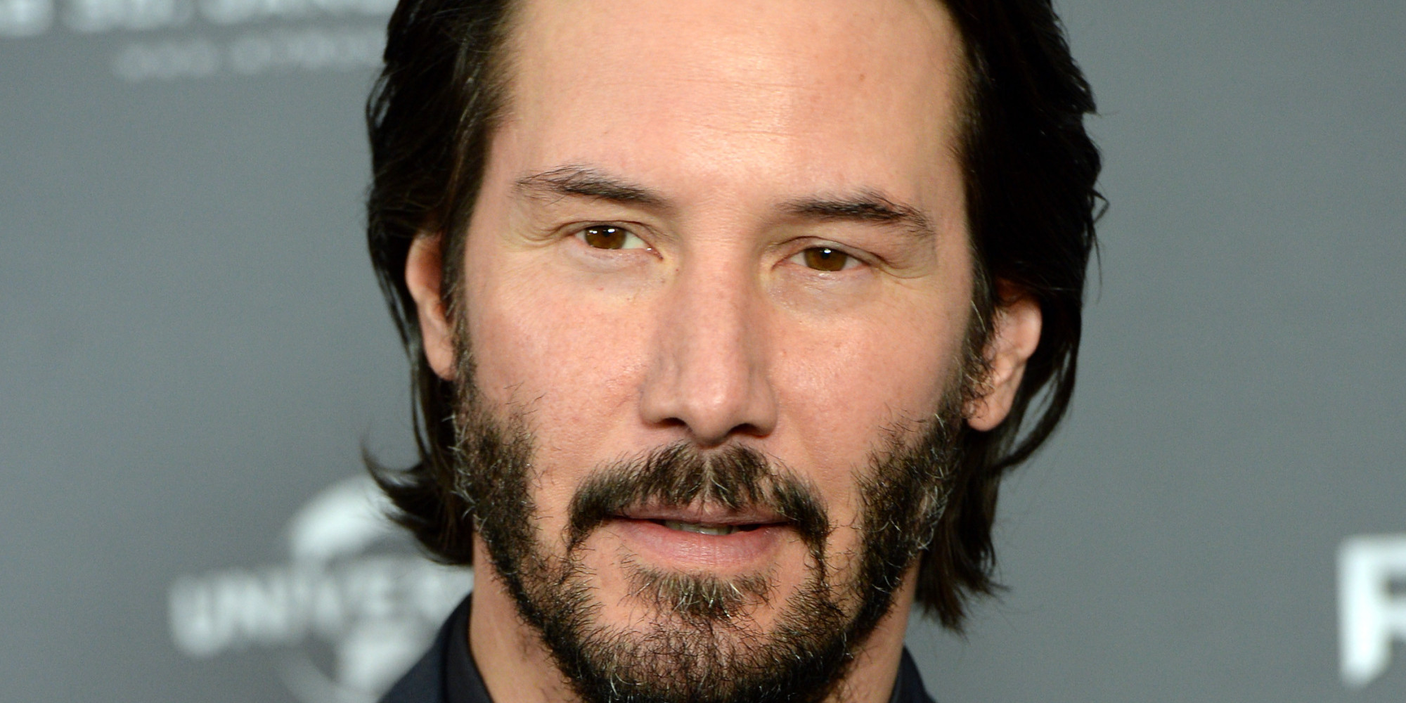 Keanu Reeves Has Sad Eyes At '47 Ronin' Premiere (PHOTOS)