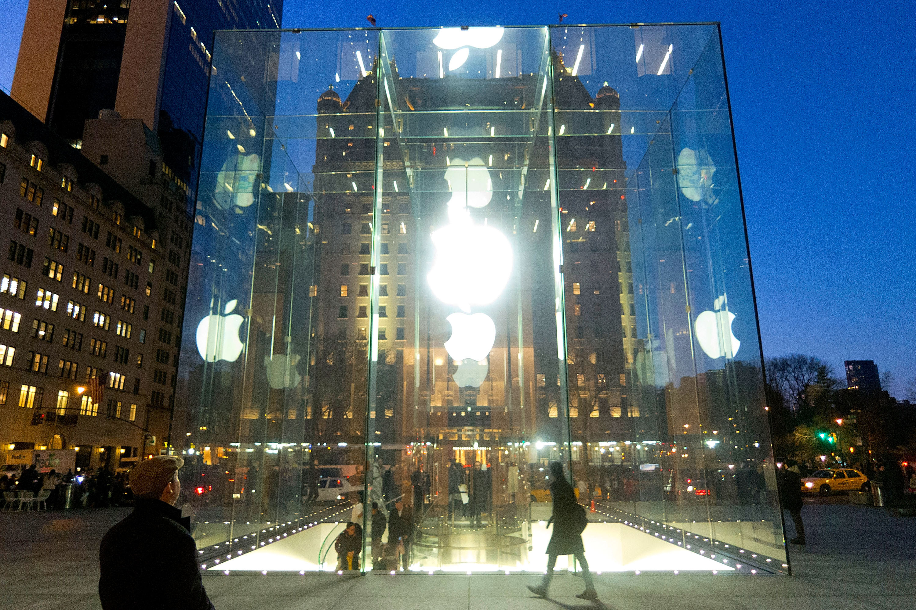 new york apple store manhattan