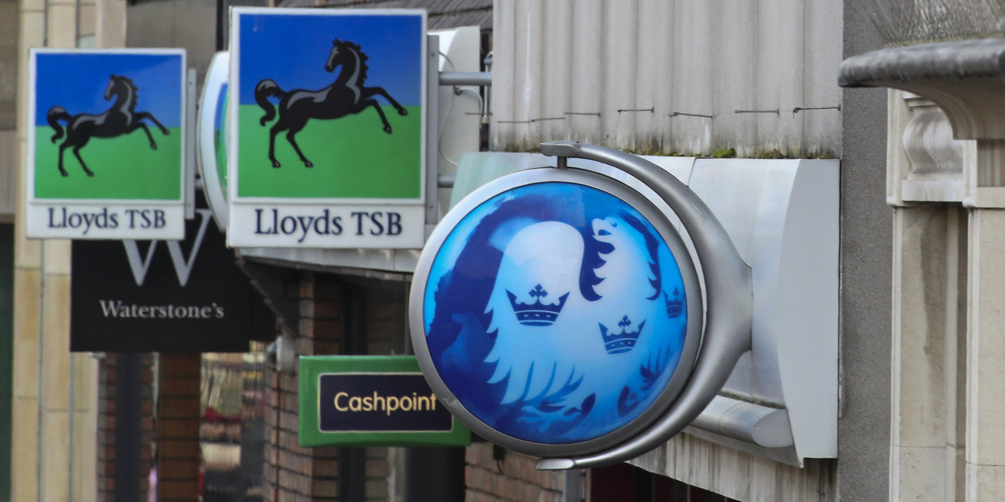 Lloyds Cuts 1,080 Jobs As Barclays Slaps Travel Ban On Staff | HuffPost UK