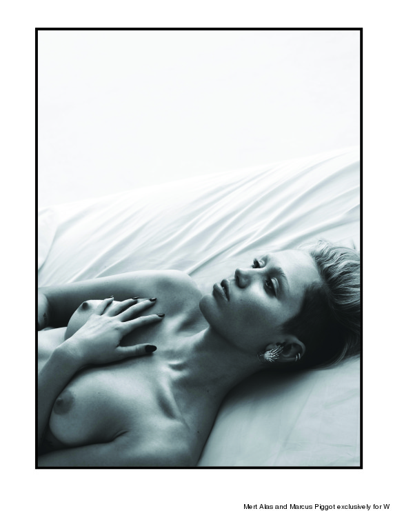 miley cyrus topless