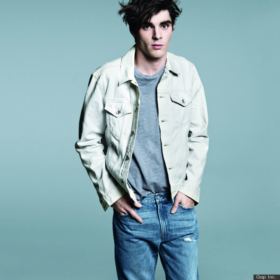 Gap Goes Back To Basics For Spring 2014 Campaign (PHOTOS) | HuffPost