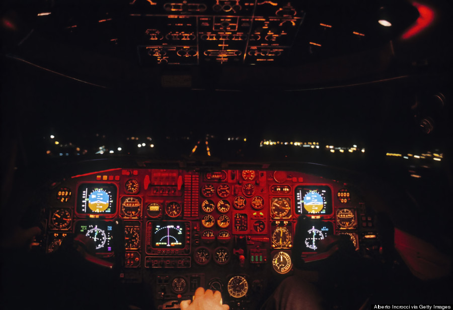 plane landing cockpit