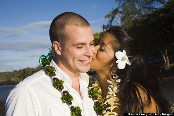 Hawaiian men native Hawaiians