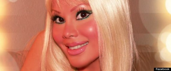 Woman Spends 99 000 To Look Like Blow Up Sex Doll HuffPost