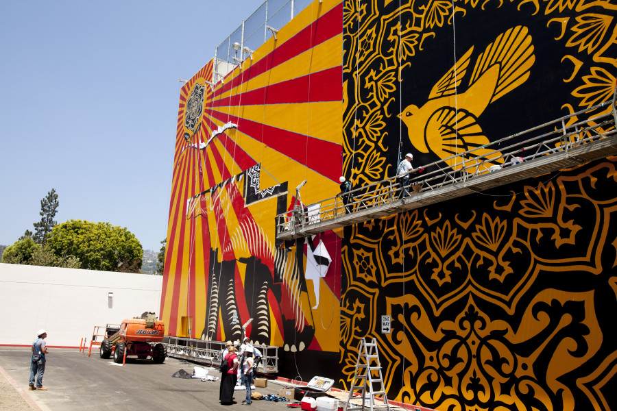 shepard fairey mural los angeles