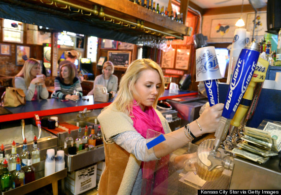 dive bar