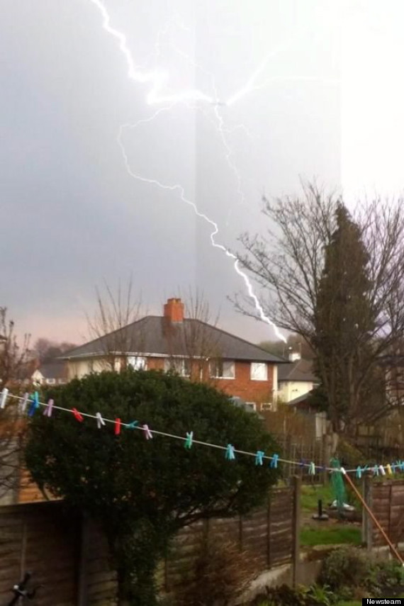 o-LIGHTENING-570.jpg