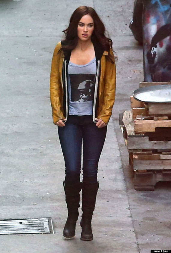 Megan Fox Is Back On Teenage Mutant Ninja Turtles Set Huffpost 9544