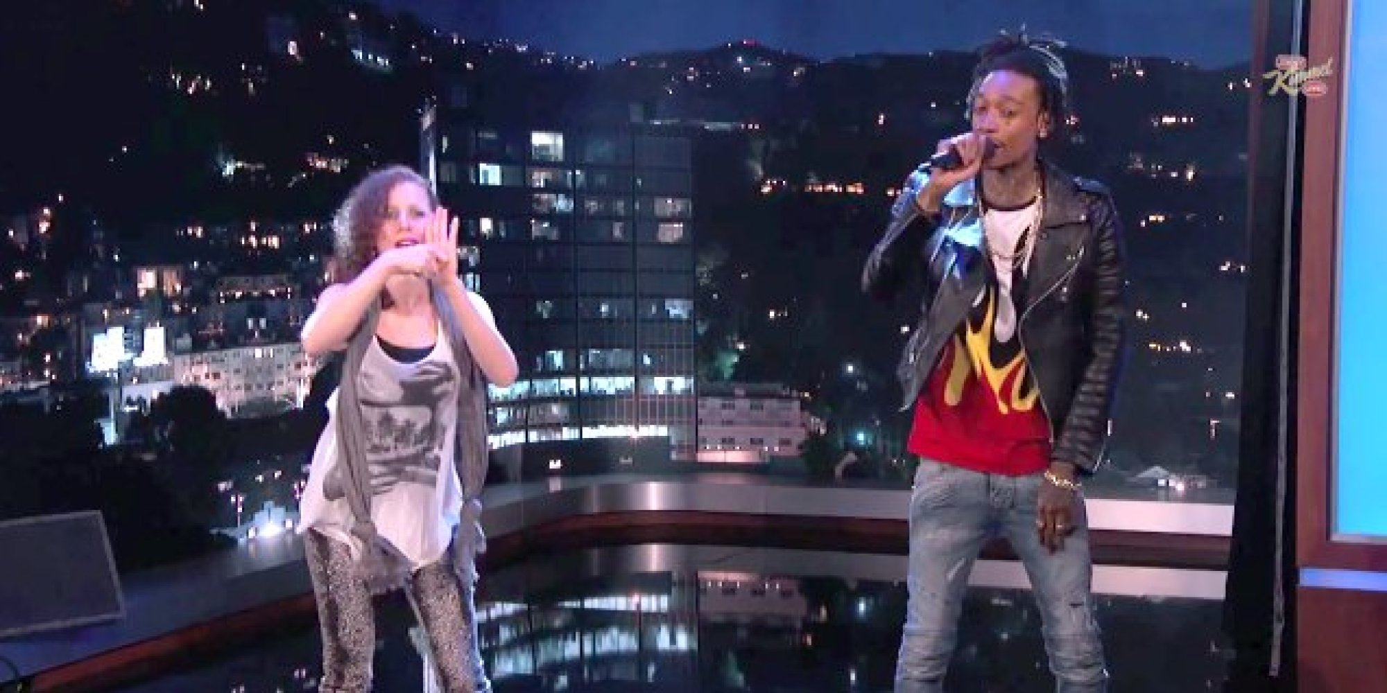 Sign Language Rap Song : Sign language interpreter goes viral over rap ...