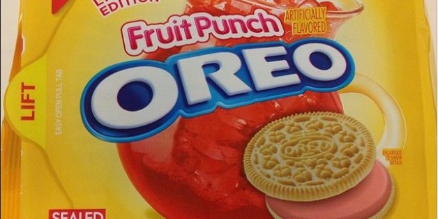 We Tasted The New Fruit Punch Oreos, So You Don't Have To | HuffPost