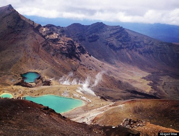 tongariro alpine crossing new zealand