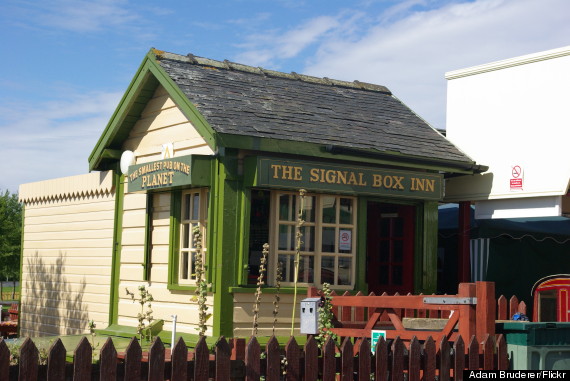 signal box inn