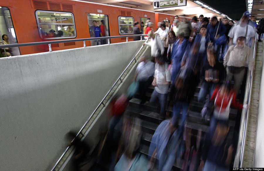 mexico city commuters