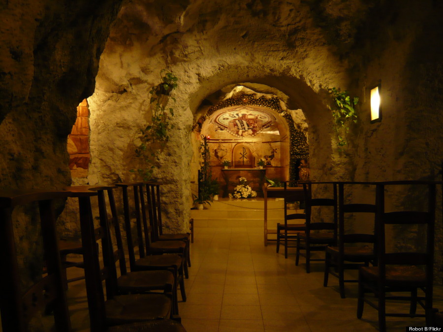 budapest cave church