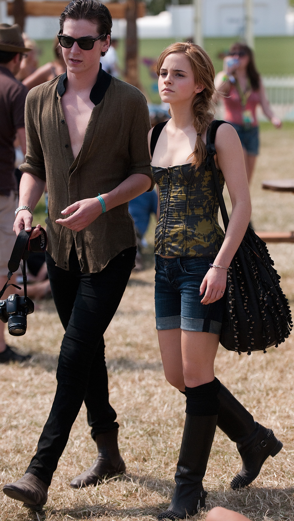 Emma Watson At Glastonbury With New Boyfriend Craig (PHOTOS