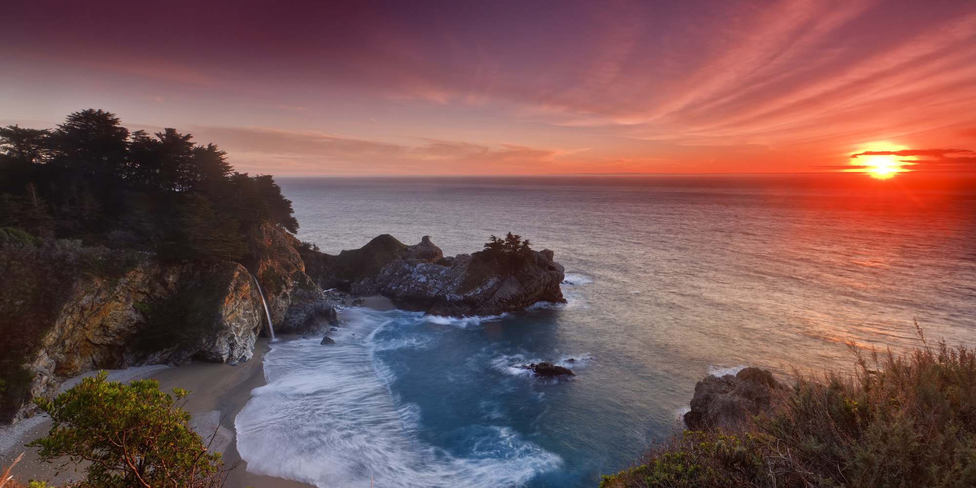 Pfeiffer Beach Is California's Best-Hidden Escape