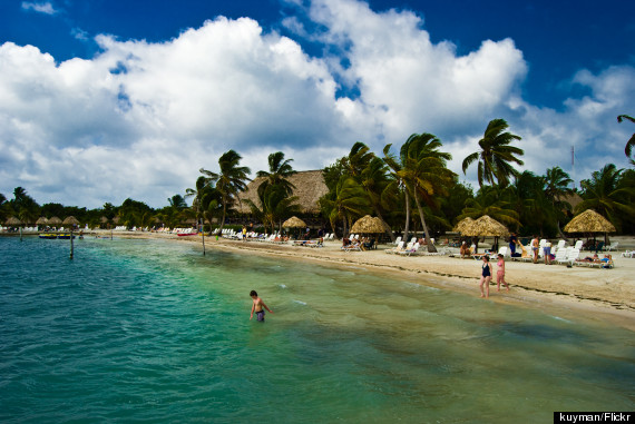 beach in belize