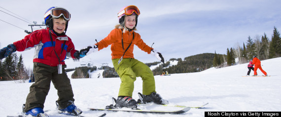 kids skiing