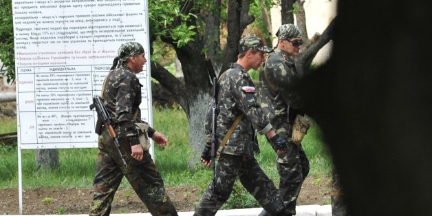 OSCE Says Another Team Of Monitors Detained In East Ukraine | HuffPost