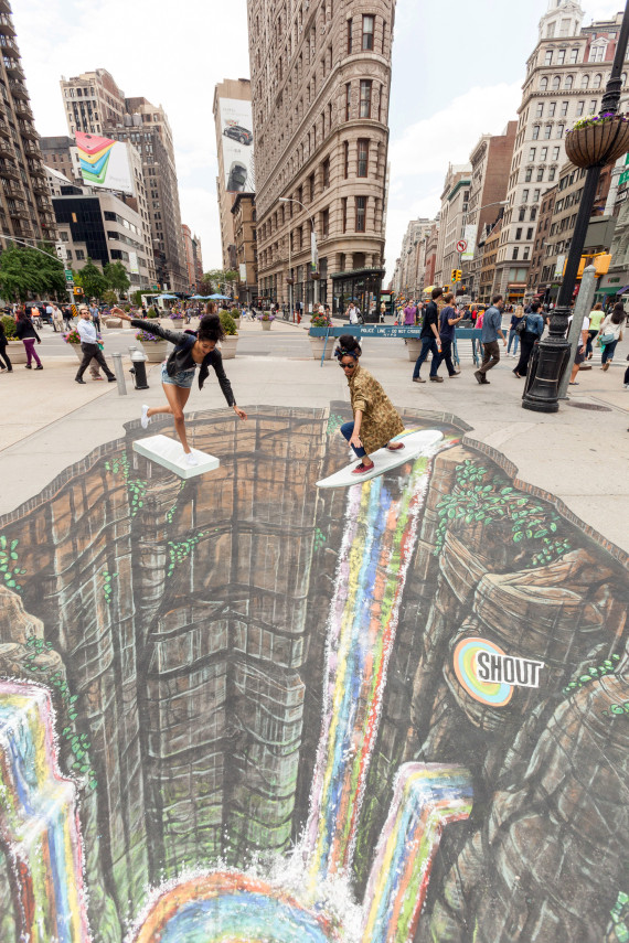 3d sidewalk art optical illusion