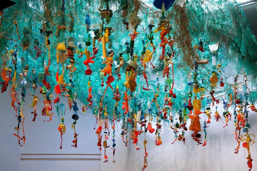 This Ocean Art Is Beautiful And Horrifying At The Same Time | HuffPost