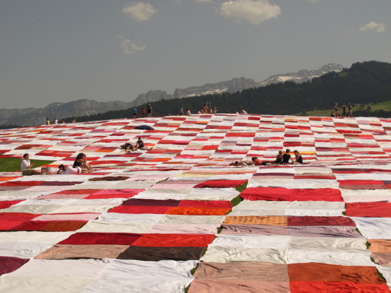 This Giant Picnic Blanket Will Forever Transform Your Summer Snack