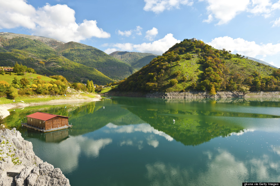 houseboats